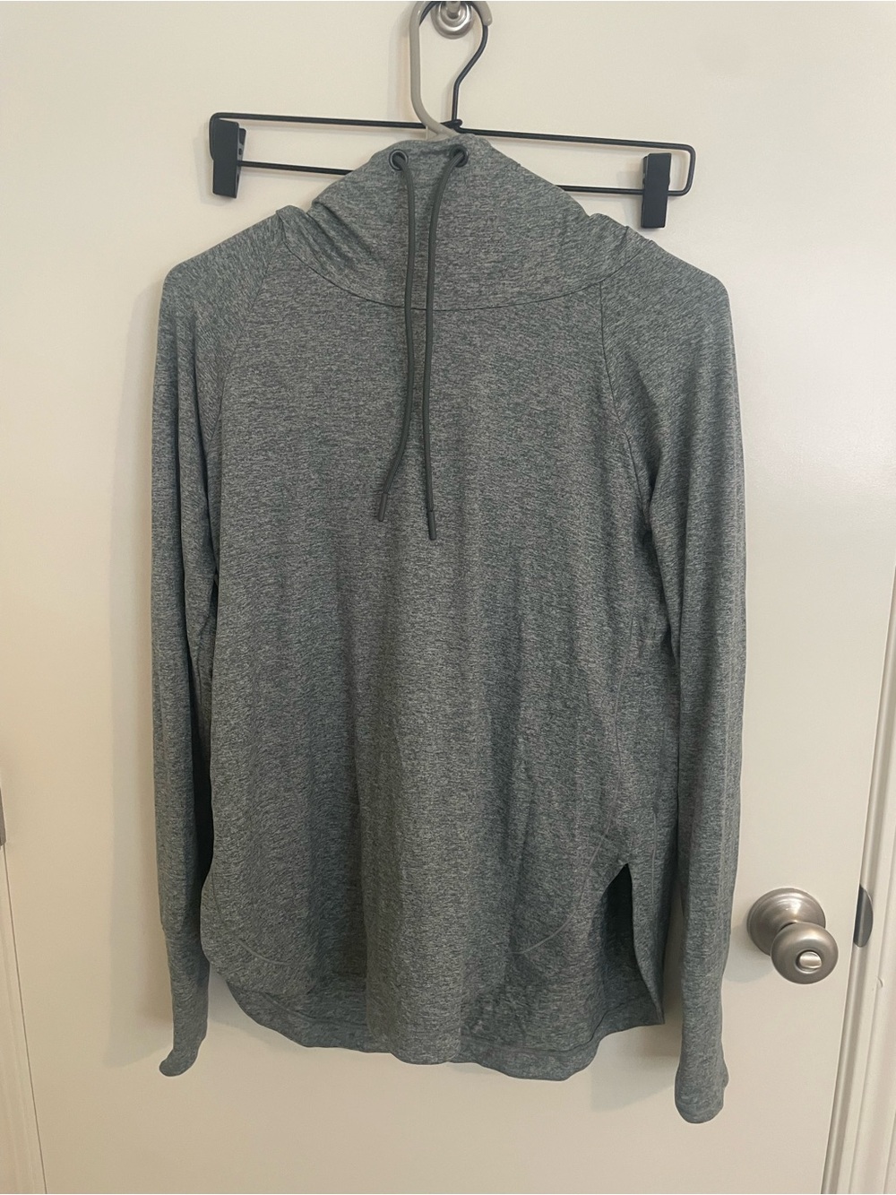 Athleta Heathered Gray Lightweight Top
